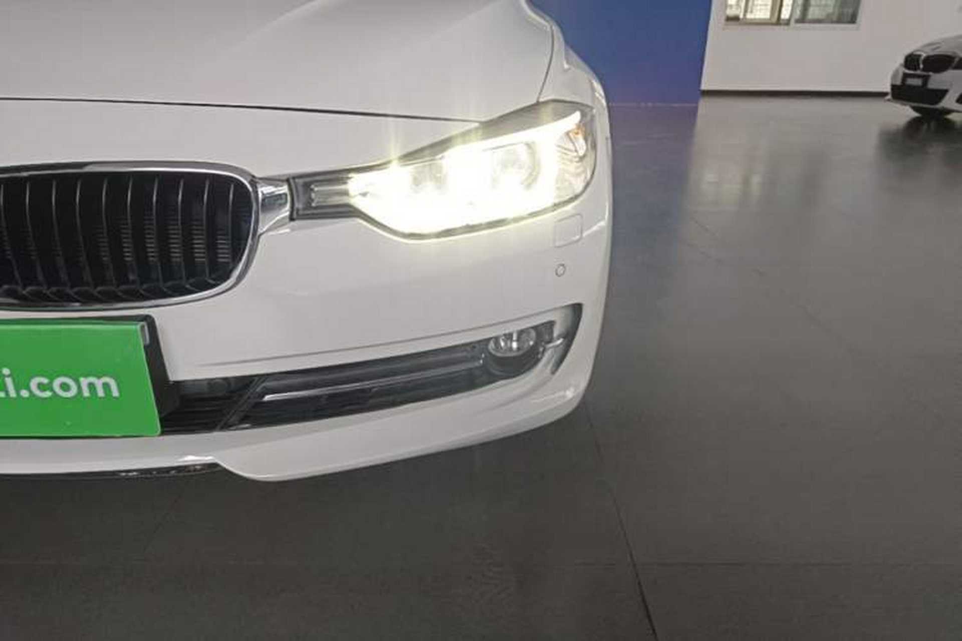 Used BMW 3 Series 2015 320Li Luxury Edition Fashion Model Left Front Headlight