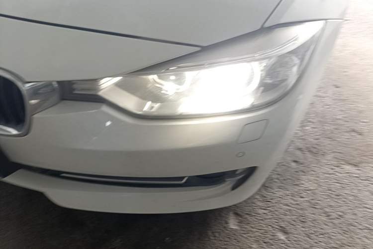 Used BMW 3 Series 2015 320Li Luxury Edition Fashion Model Left Front Headlight