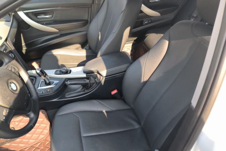Used BMW 3 Series 2015 320Li Luxury Edition Fashion Model Left Front Seat