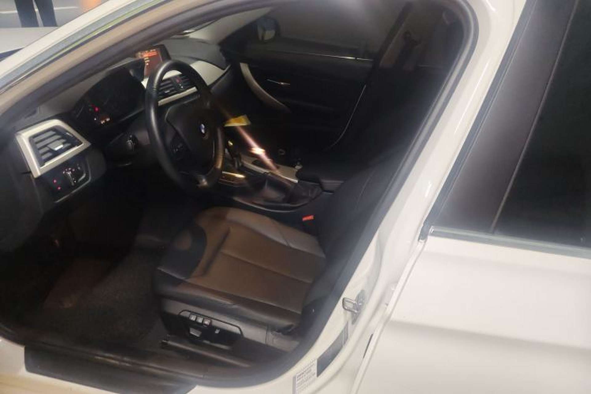 Used BMW 3 Series 2015 320Li Fashion Model Left Front Seat