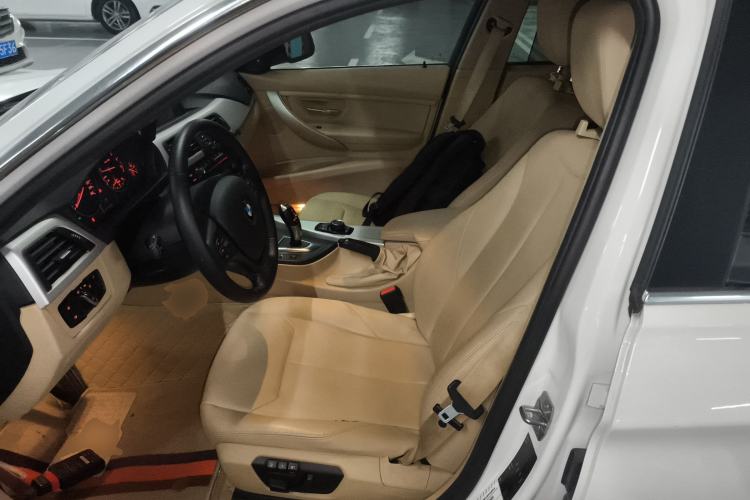 Used BMW 3 Series 2015 320Li Luxury Edition Fashion Model Left Front Seat