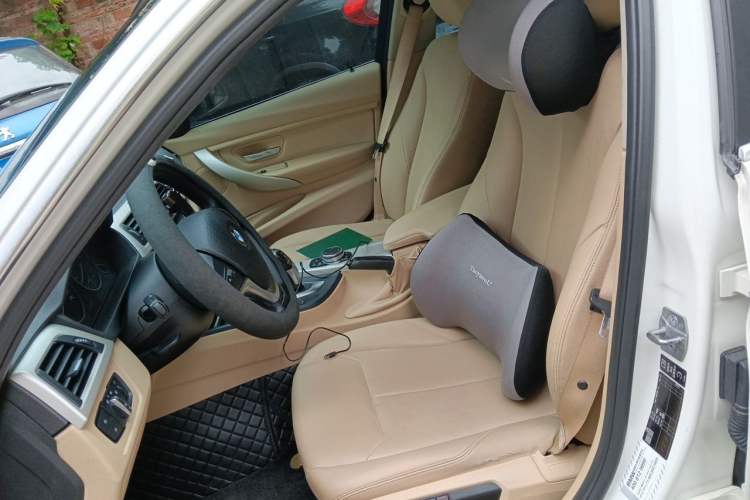 Used BMW 3 Series 2015 316Li Fashion Model Left Front Seat
