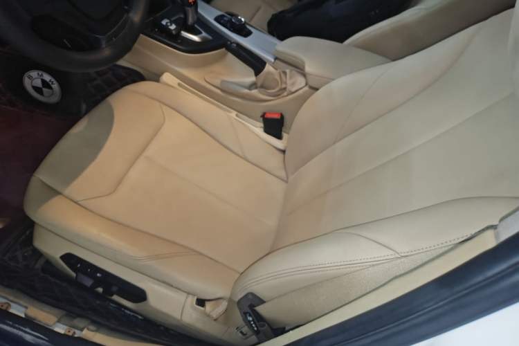 Used BMW 3 Series 2015 320Li Luxury Edition Fashion Model Left Front Seat