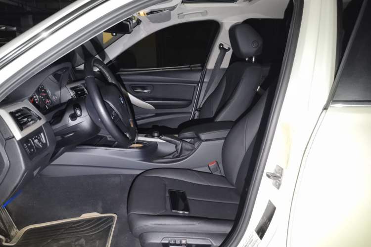 Used BMW 3 Series 2015 320Li Luxury Edition Fashion Model Left Front Seat