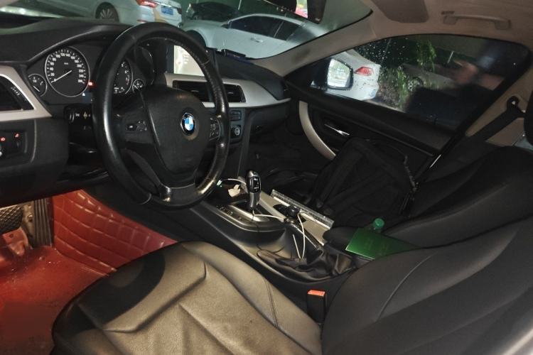 Used BMW 3 Series 2015 320Li Fashion Model Left Front Seat