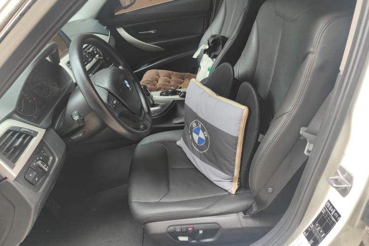 Used BMW 3 Series 2015 320Li Fashion Model Left Front Seat