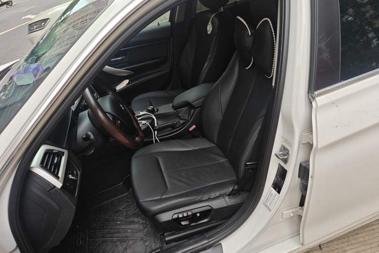 Used BMW 3 Series 2015 320Li Luxury Edition Fashion Model Left Front Seat
