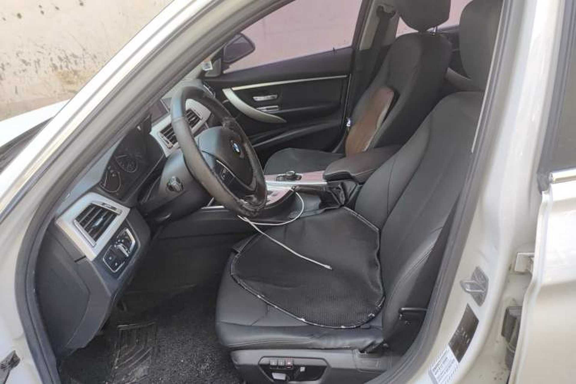 Used BMW 3 Series 2015 320Li Luxury Edition Fashion Model Left Front Seat