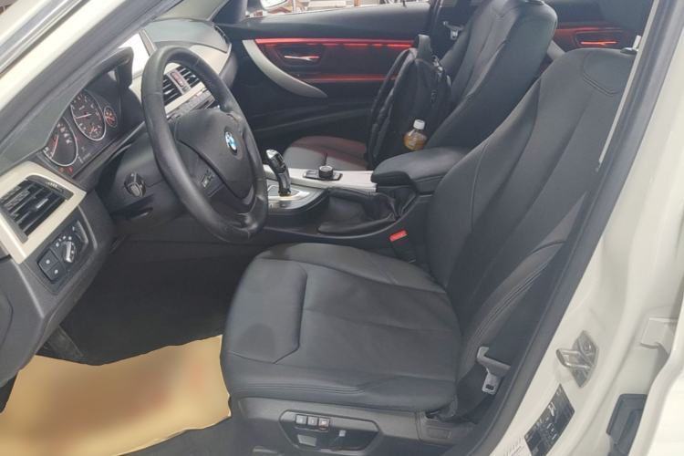 Used BMW 3 Series 2015 320Li Luxury Edition Fashion Model Left Front Seat