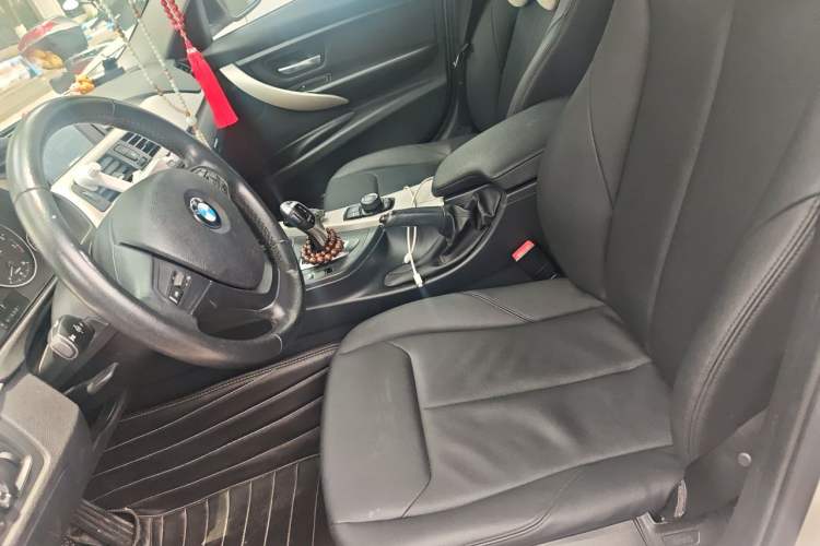 Used BMW 3 Series 2015 320Li Luxury Edition Fashion Model Left Front Seat