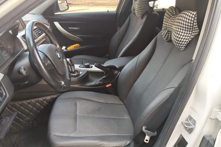 Used BMW 3 Series 2015 320Li Fashion Model Left Front Seat