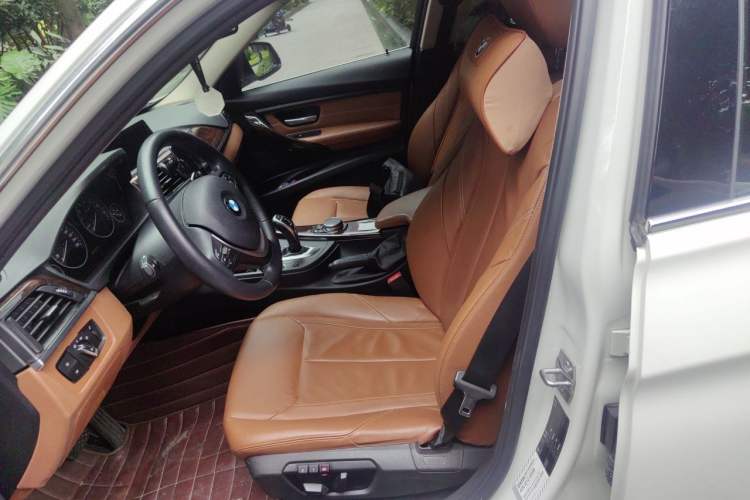 Used BMW 3 Series 2015 320Li Luxury Design Package Premium Edition Left Front Seat