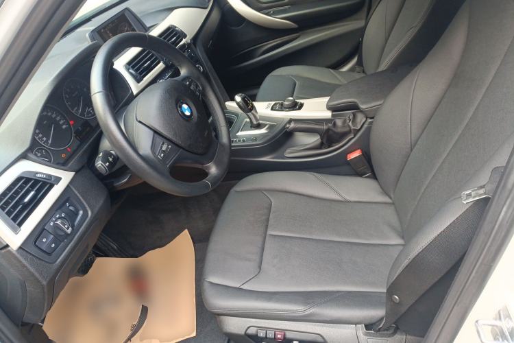 Used BMW 3 Series 2015 320Li Luxury Edition Fashion Model Left Front Seat