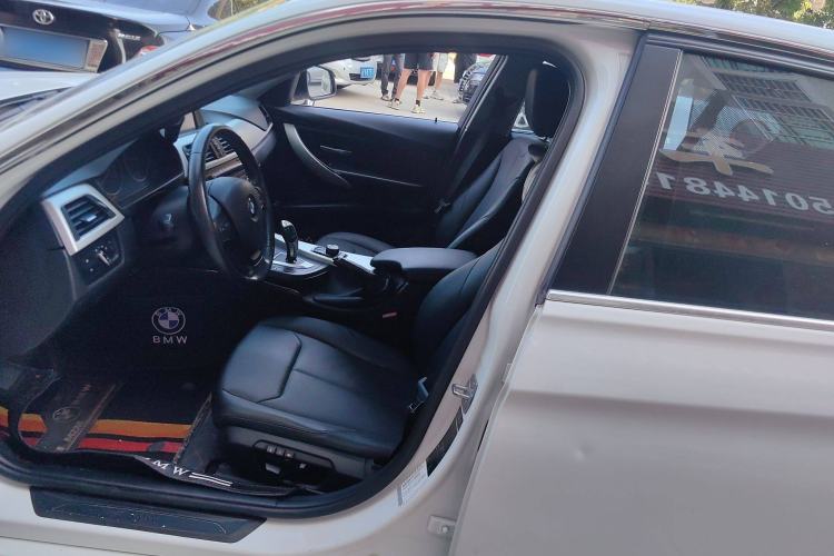 Used BMW 3 Series 2015 320Li Fashion Model Left Front Seat