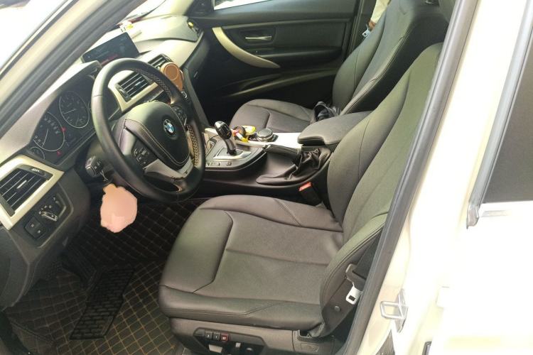 Used BMW 3 Series 2015 320Li Luxury Edition Fashion Model Left Front Seat
