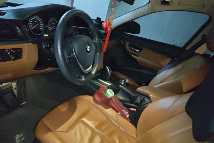 Used BMW 3 Series 2015 320Li Luxury Design Package Left Front Seat