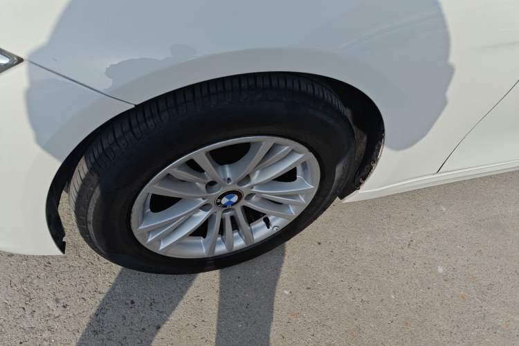 Used BMW 3 Series 2015 320Li Luxury Edition Fashion Model Left Front Wheel Hub