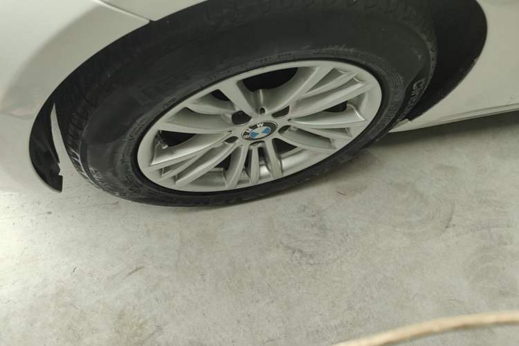 Used BMW 3 Series 2015 320Li Luxury Edition Fashion Model Left Front Wheel Hub