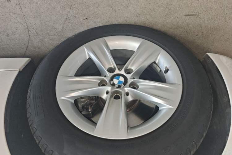 Used BMW 3 Series 2015 320i Fashion Model Left Front Wheel Hub