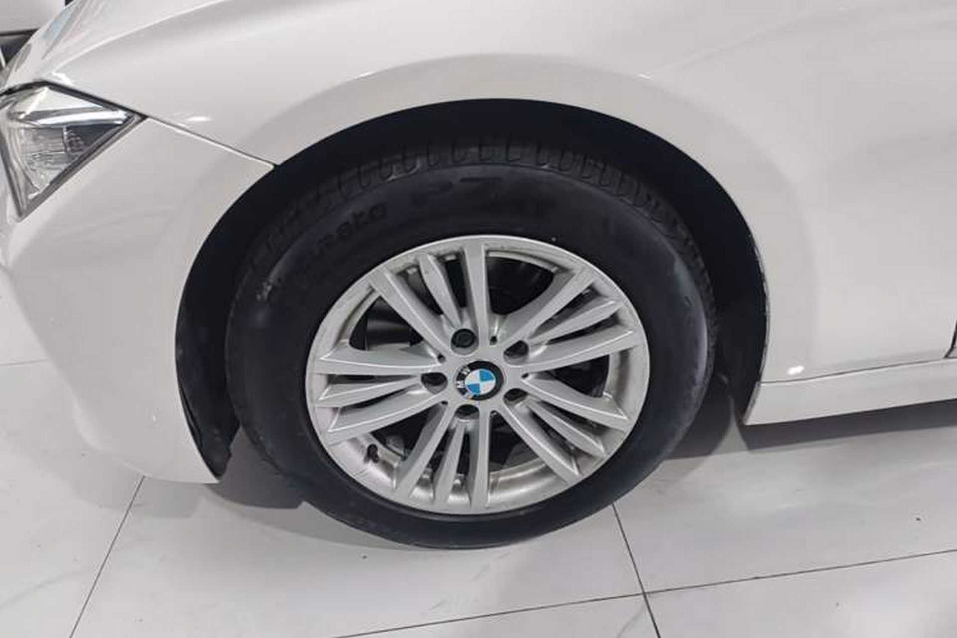 Used BMW 3 Series 2015 316Li Fashion Model Left Front Wheel Hub