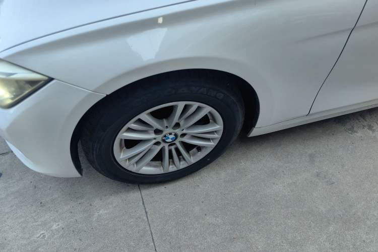 Used BMW 3 Series 2015 320Li Fashion Model Left Front Wheel Hub
