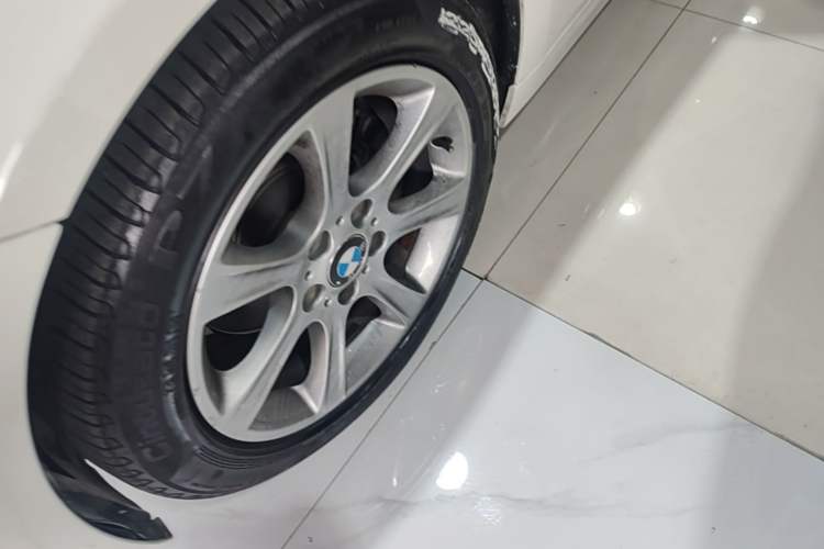 Used BMW 3 Series 2015 328Li xDrive Fashion Model Left Front Wheel Hub