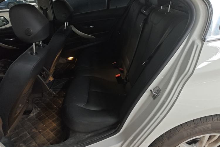 Used BMW 3 Series 2015 320Li Luxury Edition Fashion Model Left Rear Seat