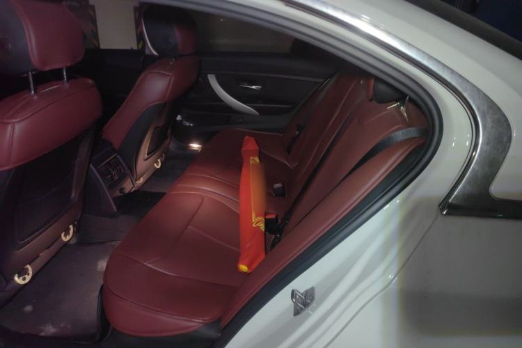 Used BMW 3 Series 2015 320Li Fashion Model Left Rear Seat
