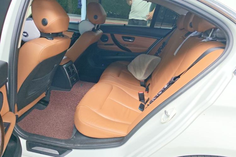 Used BMW 3 Series 2015 320Li Luxury Design Package Left Rear Seat
