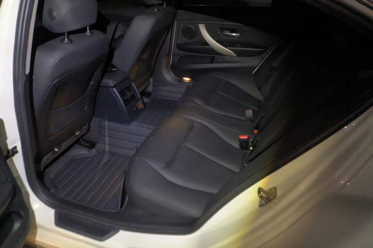 Used BMW 3 Series 2015 320Li Luxury Edition Fashion Model Left Rear Seat