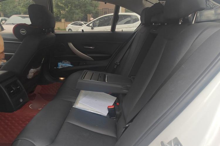 Used BMW 3 Series 2015 320Li Fashion Model Left Rear Seat