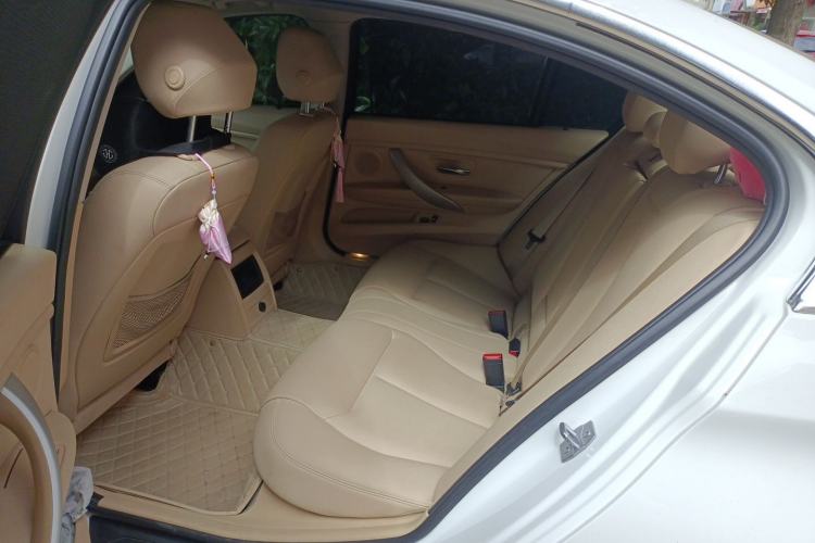 Used BMW 3 Series 2015 316Li Fashion Model Left Rear Seat