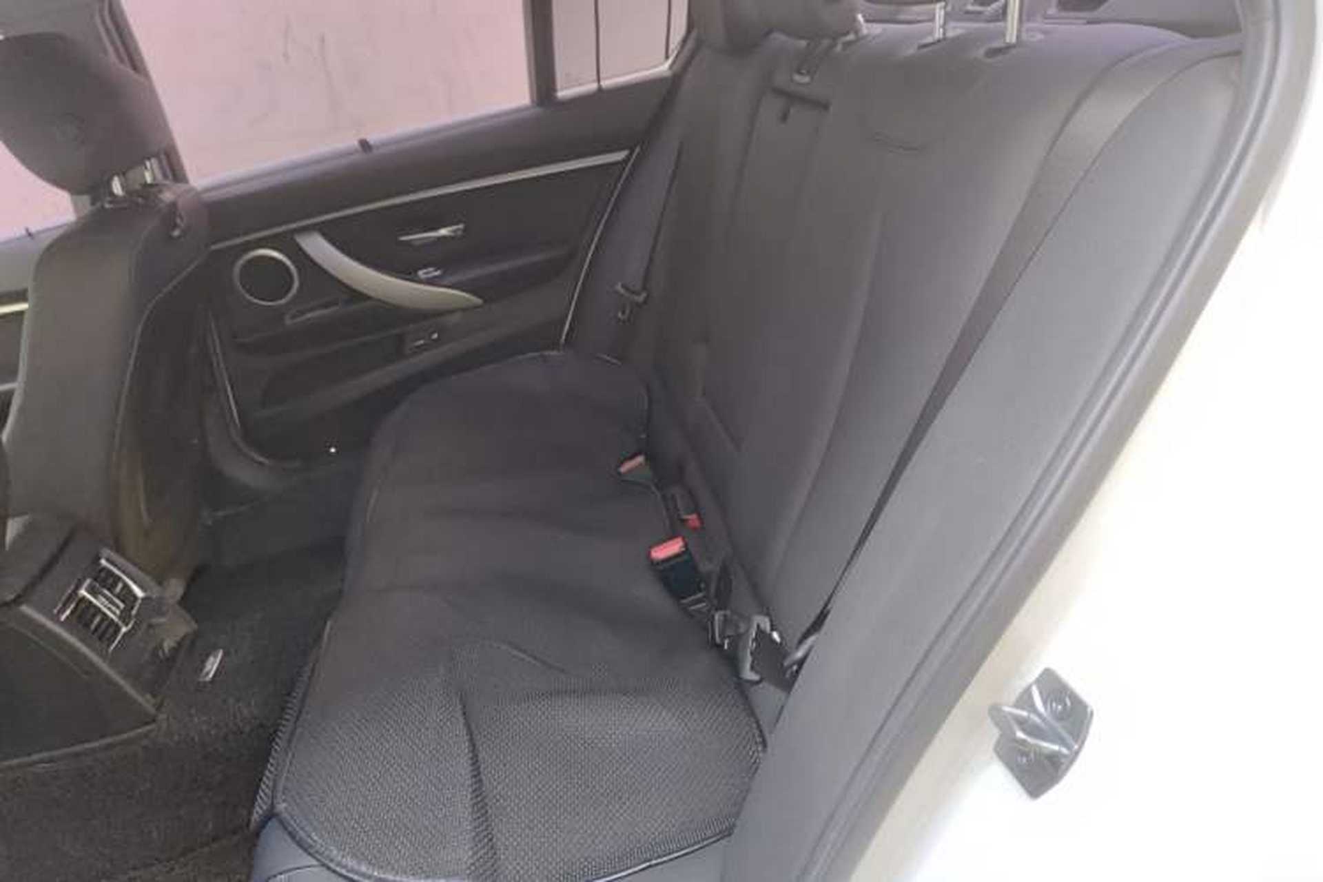 Used BMW 3 Series 2015 320Li Luxury Edition Fashion Model Left Rear Seat