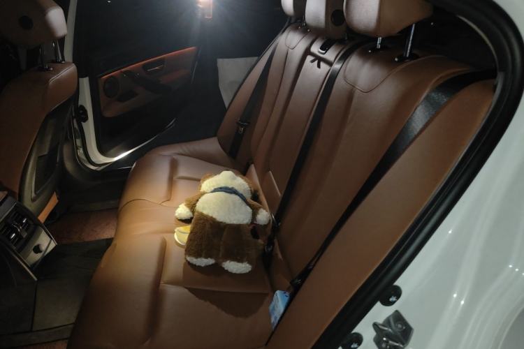 Used BMW 3 Series 2015 328Li Luxury Design Package Left Rear Seat