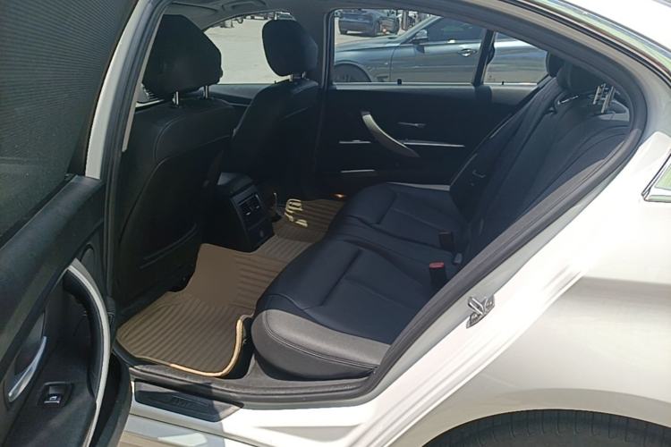 Used BMW 3 Series 2015 320Li Luxury Edition Fashion Model Left Rear Seat