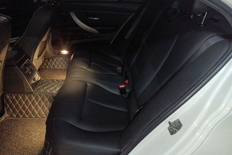 Used BMW 3 Series 2015 320Li Luxury Edition Fashion Model Left Rear Seat