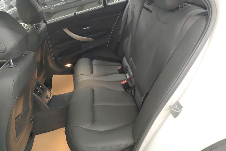Used BMW 3 Series 2015 320Li Luxury Edition Fashion Model Left Rear Seat