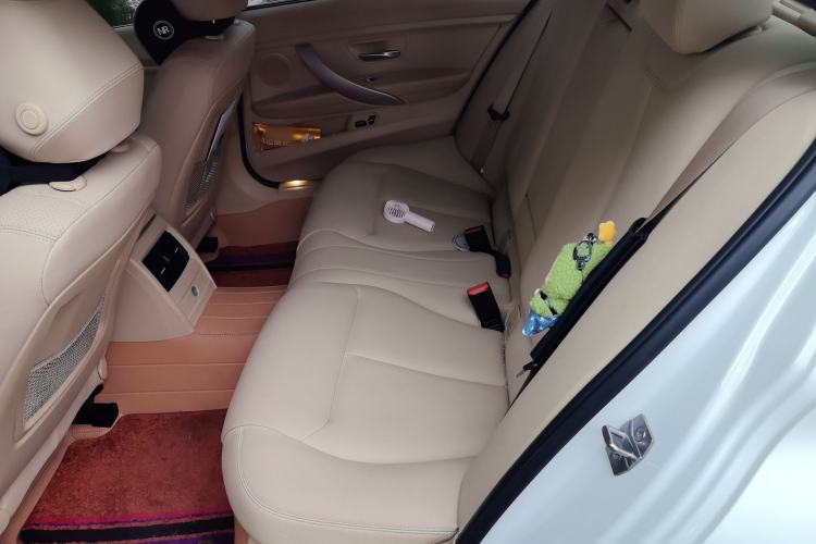 Used BMW 3 Series 2015 320Li Luxury Edition Fashion Model Left Rear Seat
