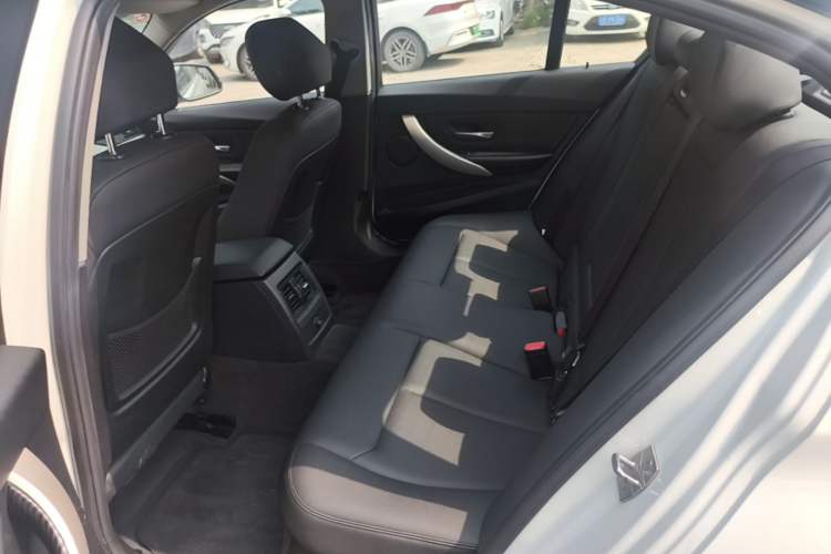 Used BMW 3 Series 2015 320i Luxury Line Stylish Edition Left Rear Seat