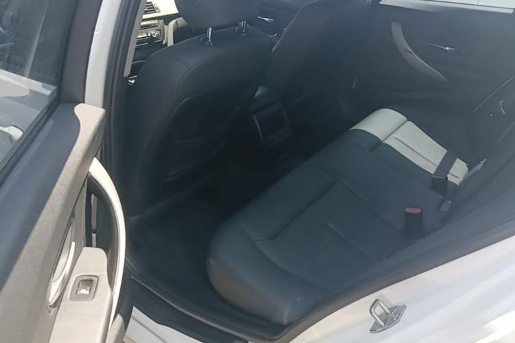 Used BMW 3 Series 2015 316i Active Edition Left Rear Seat