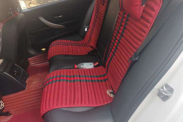 Used BMW 3 Series 2015 320Li Fashion Model Left Rear Seat