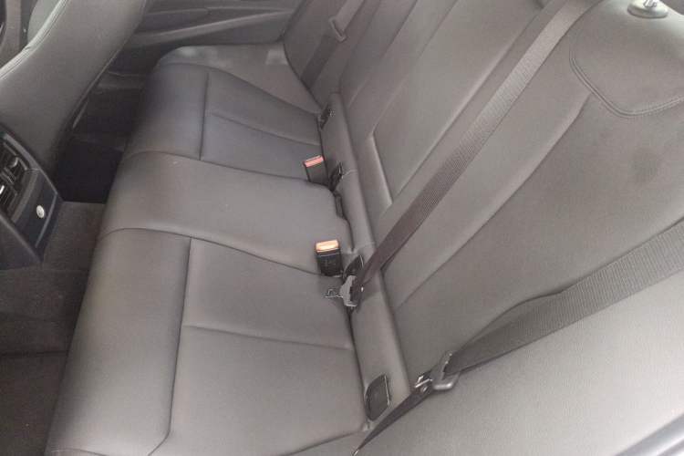 Used BMW 3 Series 2015 320i Luxury Line Stylish Edition Left Rear Seat
