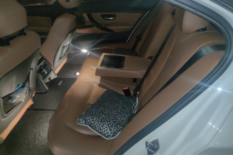 Used BMW 3 Series 2015 320Li Luxury Design Package Premium Edition Left Rear Seat