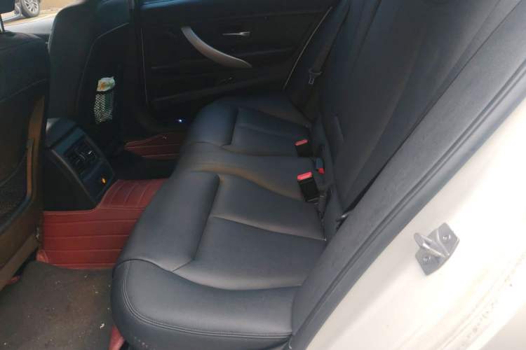 Used BMW 3 Series 2015 320Li Fashion Model Left Rear Seat