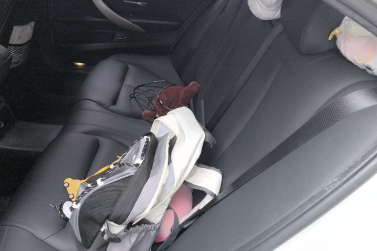 Used BMW 3 Series 2015 320Li Luxury Edition Fashion Model Left Rear Seat