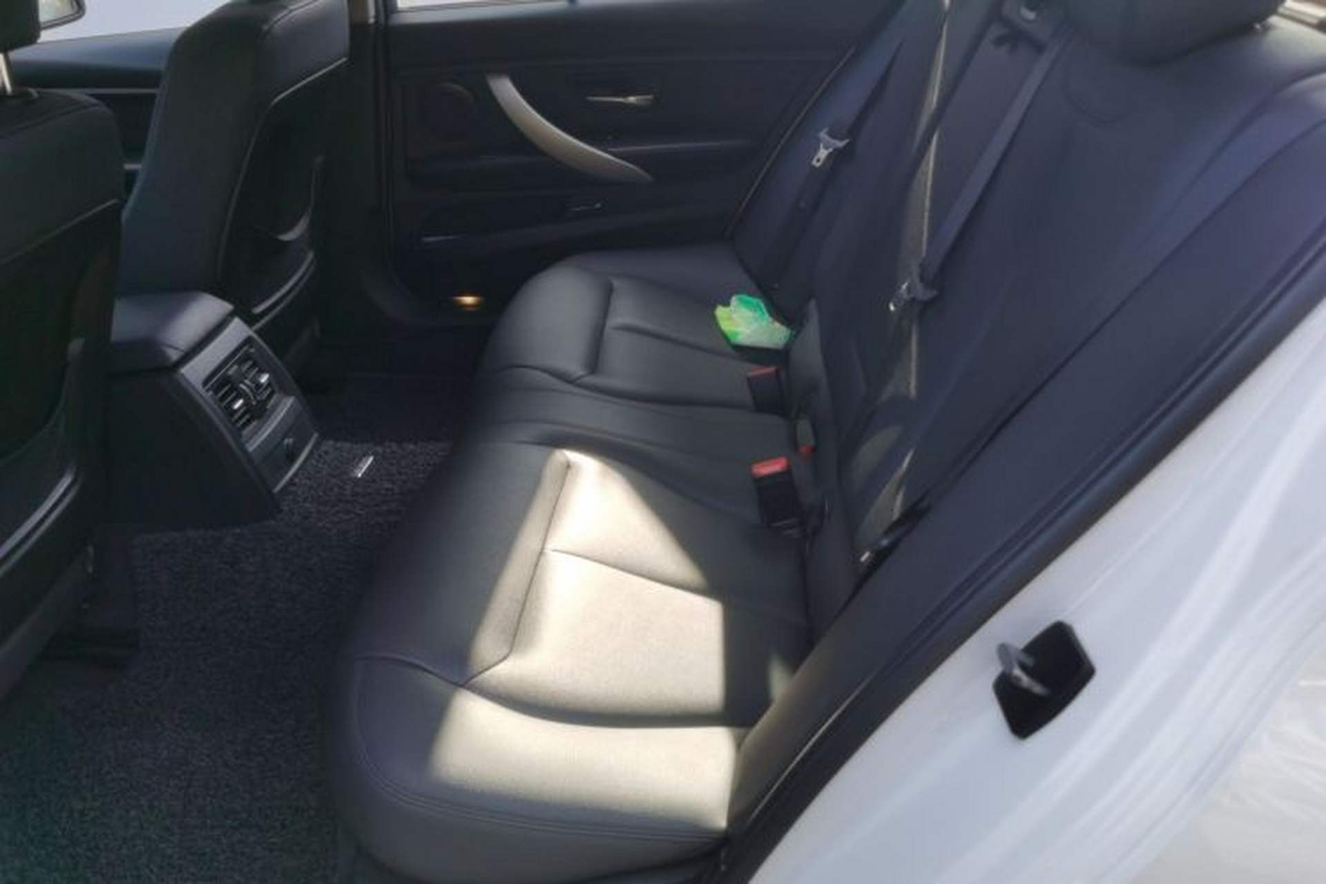 Used BMW 3 Series 2015 320Li Luxury Edition Fashion Model Left Rear Seat
