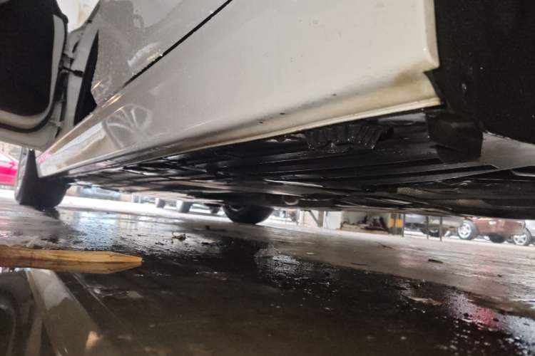 Used BMW 3 Series 2015 320Li Luxury Edition Fashion Model Left Side Sill
