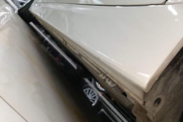 Used BMW 3 Series 2015 320Li Fashion Model Left Side Sill