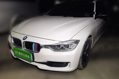 Used BMW 3 Series 2015 320i Fashion Model