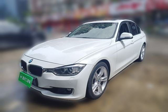 Used BMW 3 Series 2015 320i Fashion Model